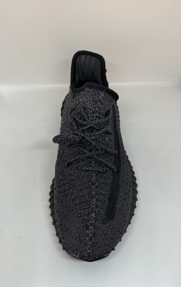 Adidas Yeezy - Image 2