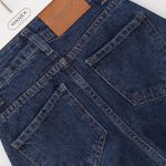 Jeans - Image 2